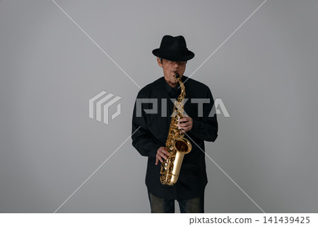 Saxophone, Men's, Gray Saxophone, Men's, Gray 141439425
