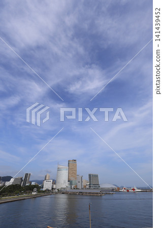 View of the buildings at Sunport Takamatsu from the east. View of the buildings at Sunport Takamatsu from the east. 141439452
