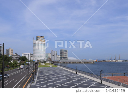 從水木街看到的高松太陽港 141439459
