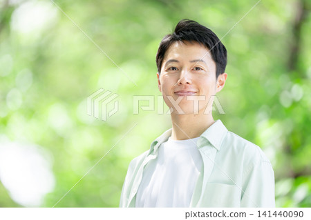 中男鮮綠 141440090