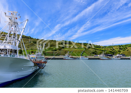 Soya, a fishing port on the Okhotsk coast: Higashiura Fishing Port Soya, a fishing port on the Okhotsk coast: Higashiura Fishing Port 141440709