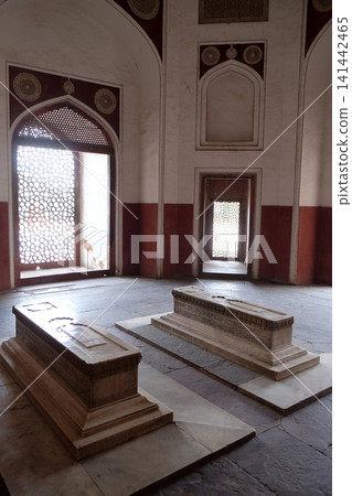 Humayun's Tomb, built by Hamida Banu Begun in 1565-72, Delhi, India 141442465