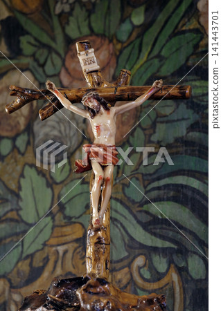 Cross on the altar in the Church of the Saint Barbara in Velika Mlaka, Croatia Cross on the altar in the Church of the Saint Barbara in Velika Mlaka, Croatia 141443701