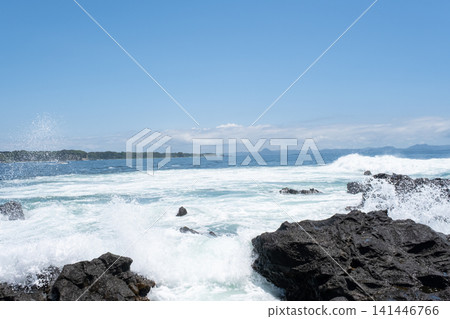 Waves crashing against the rocky shore of Jogashima Island in Kanagawa Prefecture 141446766