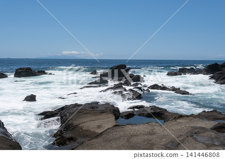 Waves crashing against the rocky shore of Jogashima Island in Kanagawa Prefecture Waves crashing against the rocky shore of Jogashima Island in Kanagawa Prefecture 141446808