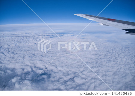 從飛機上可以看到彩虹 從飛機上可以看到彩虹 141450486