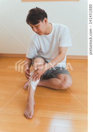 Hair removal for men in their 40s Hair removal for men in their 40s 141451880