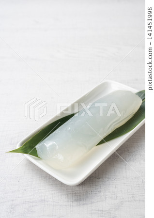 Bamboo-shaped warabi mochi Bamboo-shaped warabi mochi 141451998