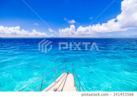 Miyako Island, Yaebise Reef - Blue Sea and Blue Sky Miyako Island, Yaebise Reef - Blue Sea and Blue Sky 141453566