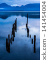 The remains of a pier on Lake Toya on a spring morning. 141454004