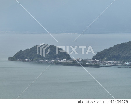 【空拍】夏季湖畔風光，俯瞰琵琶湖中漂浮的隱岐島 141454979