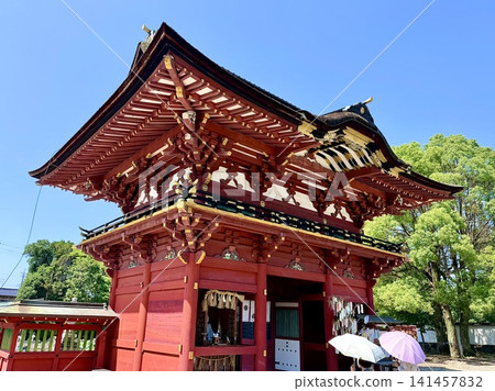 瑞神門,碧空如洗,綠意盎然(伊賀八幡宮/愛知縣岡崎市) 瑞神門,碧空如洗,綠意盎然(伊賀八幡宮/愛知縣岡崎市) 141457832