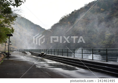 廣島，貫井水壩，水壩洩洪 141461495