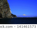 View of Mt. Fuji and the cliffs of Mt. Kokuzo jutting out into the sea from Hamatome Beach - January, Yaizu 54: View of Mt. Fuji, Mt. Kokuzo, and Hamatome Beach 141461573