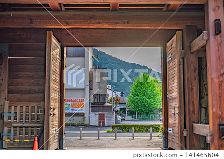 [#Maizuru] View of fresh greenery and mountain range from the gate of Tanabe Castle 141465604