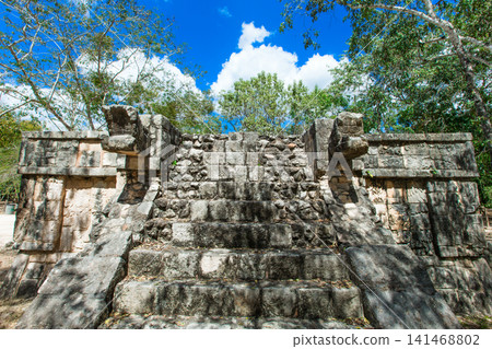 Kukulkan Pyramid in Chichen Itza Site, Mexico Kukulkan Pyramid in Chichen Itza Site, Mexico 141468802