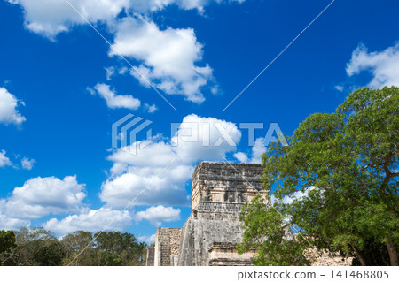 Kukulkan Pyramid in Chichen Itza Site, Mexico Kukulkan Pyramid in Chichen Itza Site, Mexico 141468805