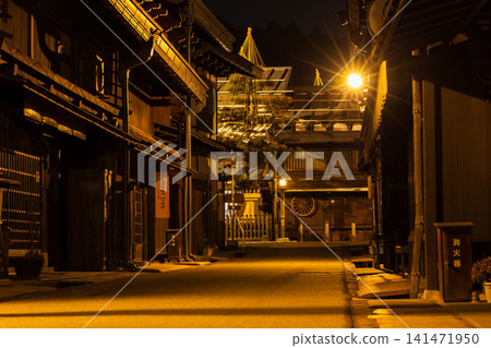 Winter in Takayama City, Gifu Prefecture: Old townscape at night Winter in Takayama City, Gifu Prefecture: Old townscape at night 141471950