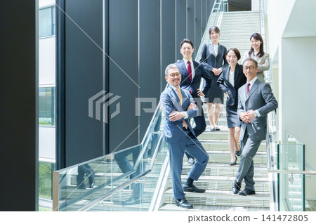 Business people group photo portrait Business people group photo portrait 141472805