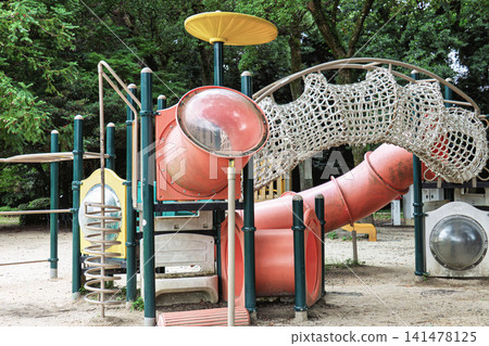 公園玩具 公園玩具 141478125