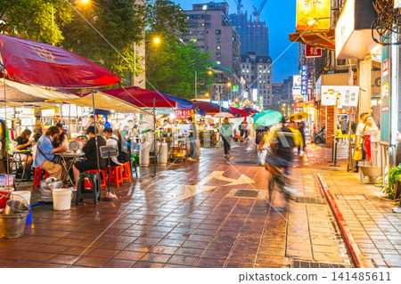 台北,寧夏夜市(部分畫面為柔焦效果) 台北,寧夏夜市(部分畫面為柔焦效果) 141485611