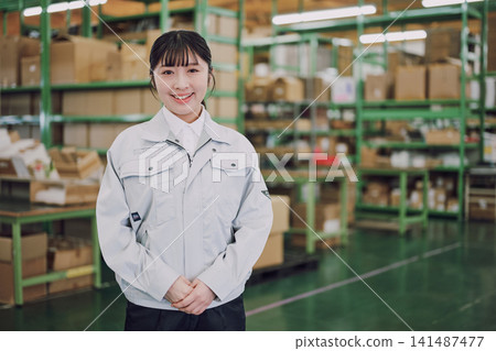 倉庫女工肖像 倉庫女工肖像 141487477