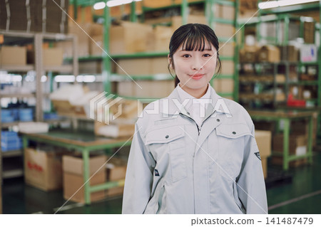 倉庫女工肖像 倉庫女工肖像 141487479