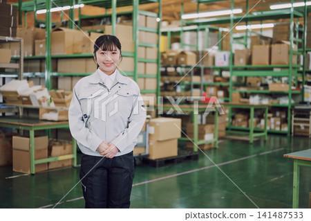 倉庫女工肖像 倉庫女工肖像 141487533