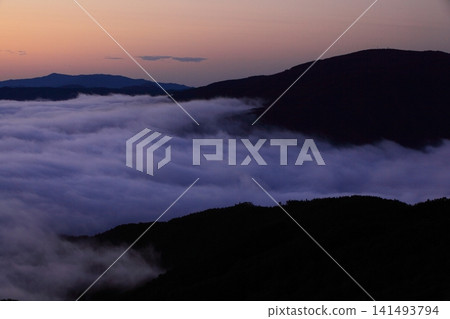Dawn scenery in Tono City, Iwate Prefecture Dawn scenery in Tono City, Iwate Prefecture 141493794