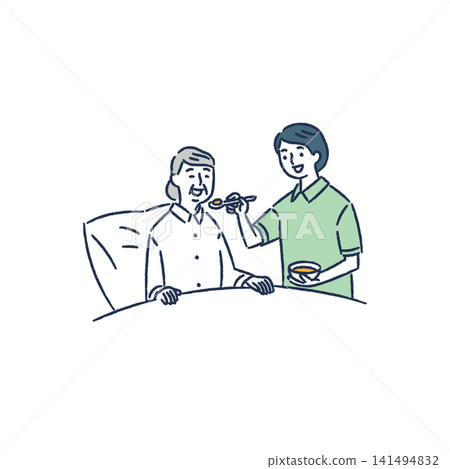 女性工作人員協助老年婦女用餐。 141494832