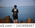 人們對釣魚 141498487