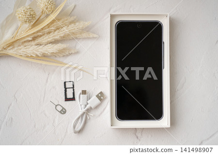 Brand new smartphone and accessories Brand new smartphone and accessories 141498907