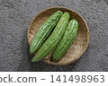 Bitter melon that can be eaten raw 141498963