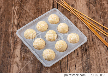 raw Sesame Balls Traditional Chinese Dessert Ingredient Food 141501036