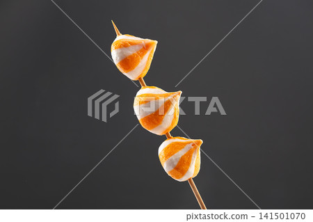 raw Sea Urchin Stuffed Fish Balls for Asian Hotpot raw Sea Urchin Stuffed Fish Balls for Asian Hotpot 141501070