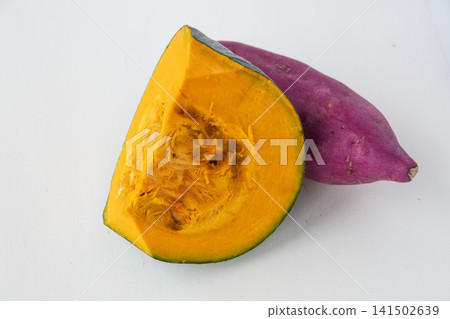 Autumn flavors: pumpkin and sweet potato Autumn flavors: pumpkin and sweet potato 141502639