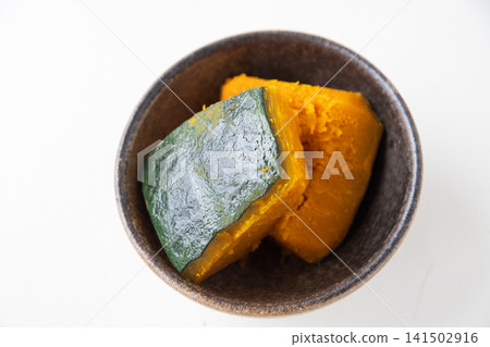 新鮮熬製的南瓜 141502916