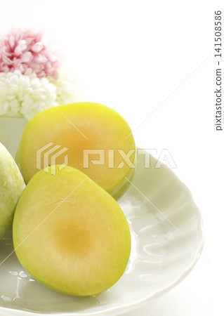 Green plum Green plum 141508586