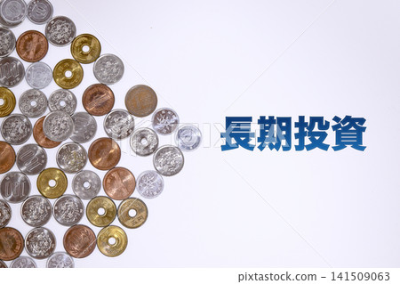 Textbooks on long-term investing and Japanese yen coins Textbooks on long-term investing and Japanese yen coins 141509063