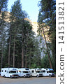 Vehicle design and off-road capabilities of popular SUVs and pickup trucks in North America, Mexico, and Central and South America. Exterior 141513821