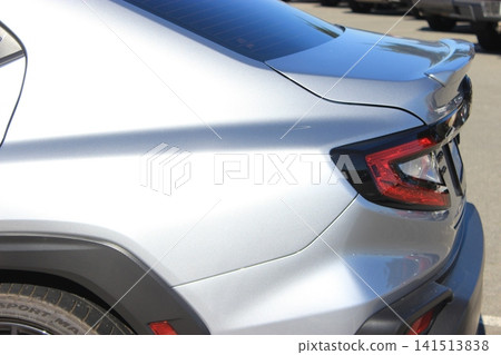 Vehicle design and off-road capabilities of popular SUVs and pickup trucks in North America, Mexico, and Central and South America. Exterior 141513838