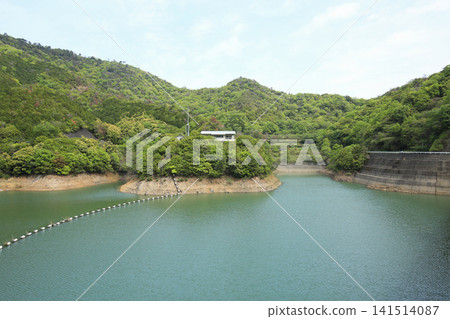 Senzoku Dam, Higashikagawa City, Kagawa Prefecture 141514087
