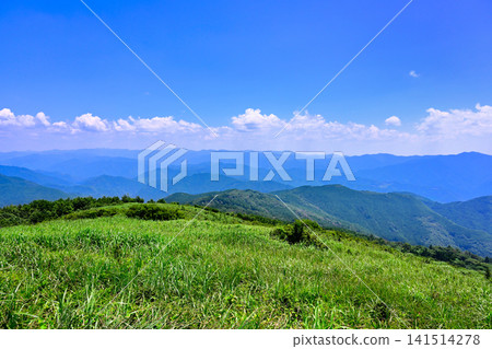 和歌山縣紀野町大石峰大石高原 和歌山縣紀野町大石峰大石高原 141514278