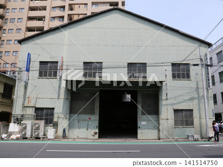 鎮工廠 鎮工廠 141514750