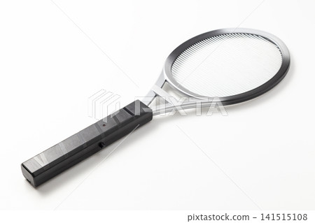 白色背景上的蚊子驅避器 白色背景上的蚊子驅避器 141515108