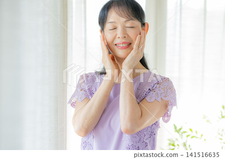 Cute senior woman smiling Cute senior woman smiling 141516635