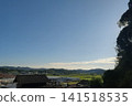 藍天和山脈 141518535