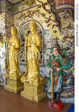 Golden Buddha statue (Guanyin statue) of Linh Phuoc Pagoda Golden Buddha statue (Guanyin statue) of Linh Phuoc Pagoda 141522131