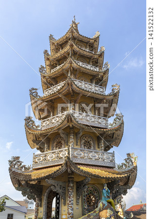 Linh Phuoc Pagoda's Light Pagoda Linh Phuoc Pagoda's Light Pagoda 141522132