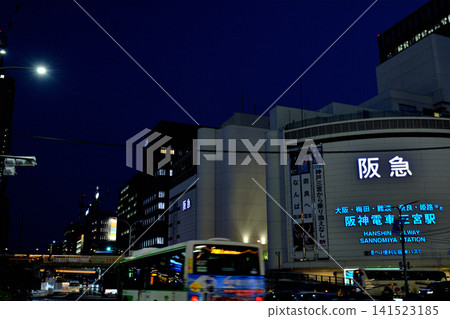 神戶三宮的夜景 141523185